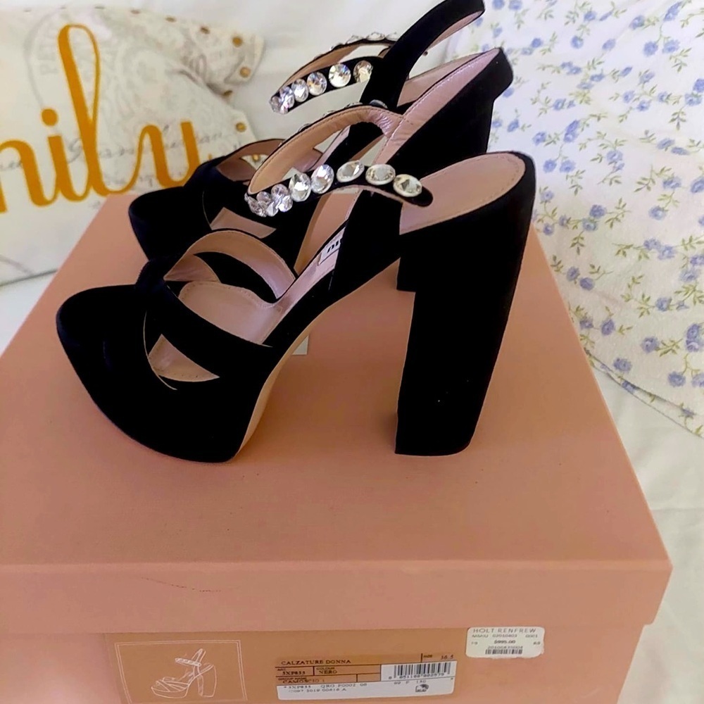 Miu  Miu Platforms